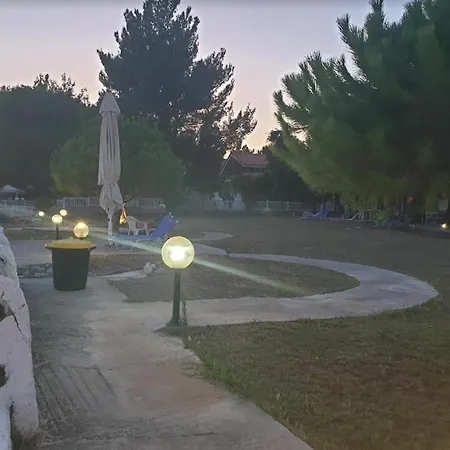 On The Wave Spitakia Sto Kyma 3*