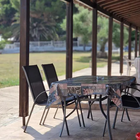 Aparthotel On The Wave Spitakia Sto Kyma Nikiti (Sithonia)