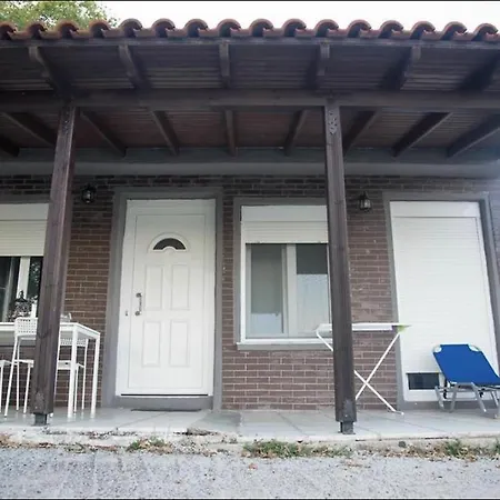 On The Wave Spitakia Sto Kyma