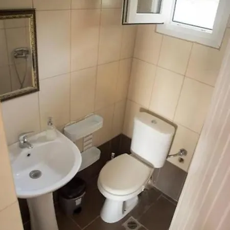 On The Wave Spitakia Sto Kyma