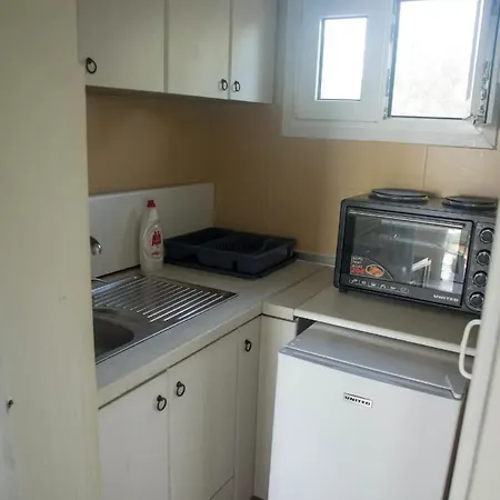 On The Wave Spitakia Sto Kyma 尼基季