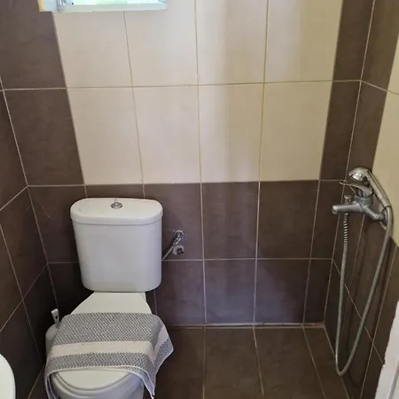 On The Wave Spitakia Sto Kyma 公寓式酒店 尼基季