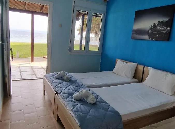 Lejlighedshotel On The Wave Spitakia Sto Kyma 3*